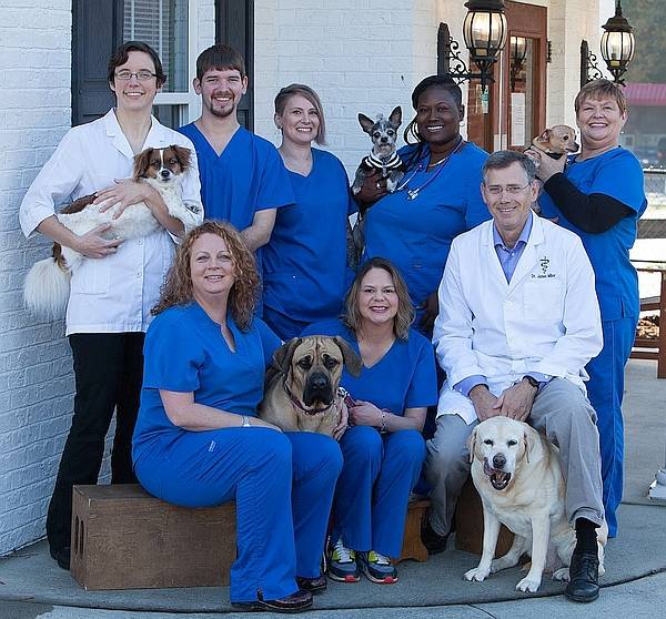 Durham Animal Hospital | Veterinarian in Durham | Dr. Miller